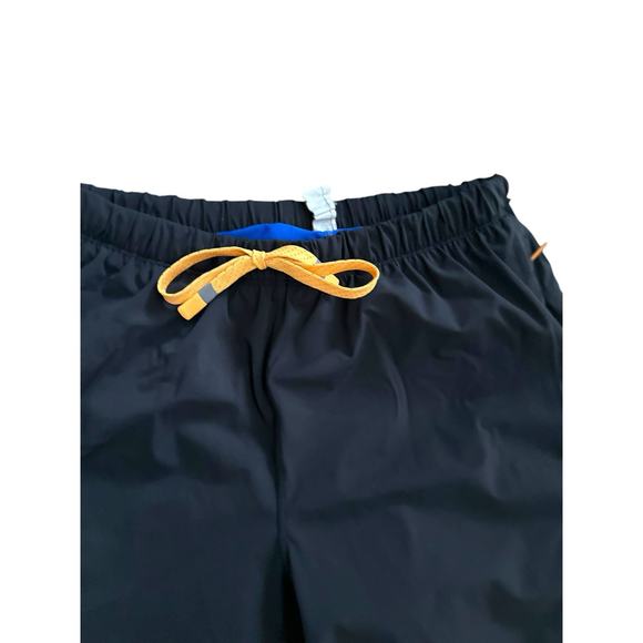 Fabletics Black and Gray Athletic Shorts - Picture 11 of 16